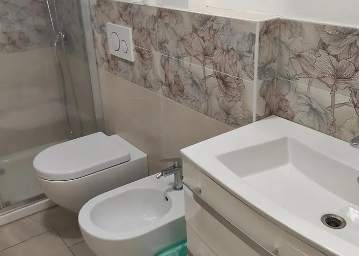 Romantic House Posto Auto Aria Condizionata شقة