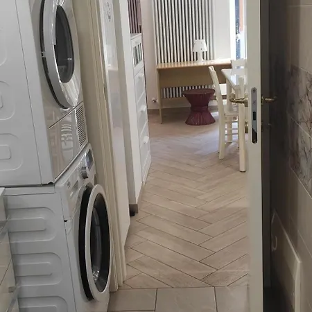 Romantic House Posto Auto Aria Condizionata Appartement *